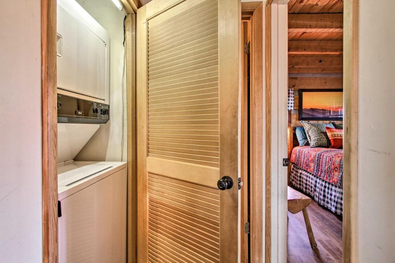 Panoramic-View Gatlinburg Cabin With Private Hot Tub Exteriör bild